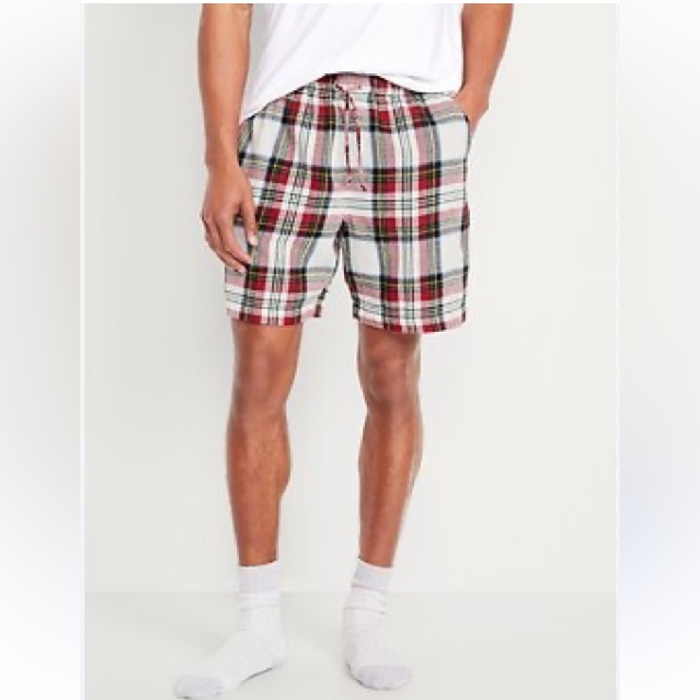 Old Navy Match the Fam 100% Cotton Flannel Pajama Shorts, White Tartan 7” Inseam